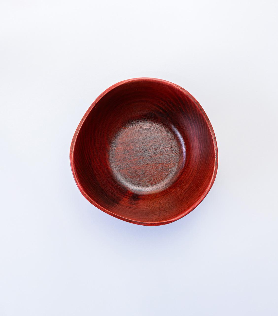 毎日のごはんが、もっと楽しみになる。花びらのような山中漆器ボウル｜Rin ボウルM ベリー | 3枚目