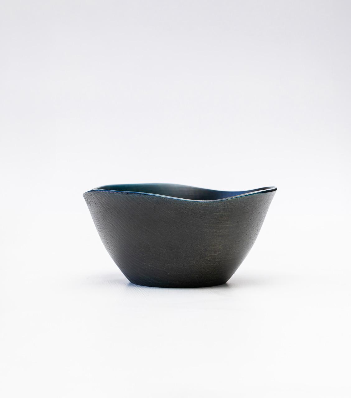 毎日のごはんが、もっと楽しみになる。花びらのような山中漆器ボウル｜Rin ボウルM ヒアシンス | 2枚目